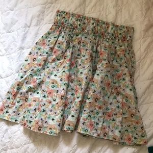 High waist floral mini skirt